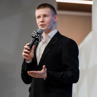 ВНовь | Влад Новиков, тренер по публичным выступлениям