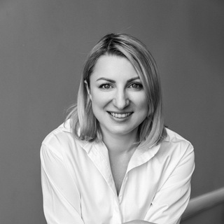 СЕМЕЙНЫЙ АДВОКАТ на сцене и в суде