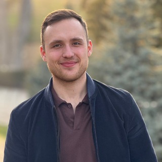 Владислав Макушин