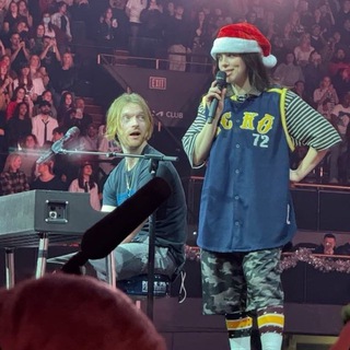 whovisadq | BILLIE EILISH