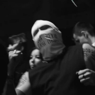 ╰ ❽𝓸𝓛ķ➀❸_l𝕚𝒻𝑒 ╮