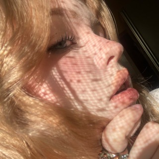 ясюшка 𝜗𝜚