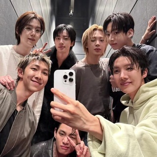 ⚜𝔹𝕋𝕊 𝑈𝑁𝐼𝑉𝐸𝑅𝑆𝐸⚜