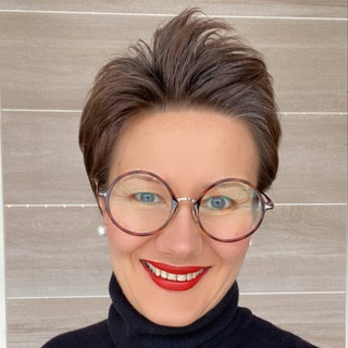 ЮЛИЯ ЭНСЕЛЬ