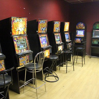 Зал игровых автоматов