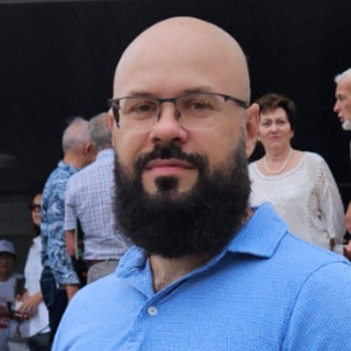 Зубастый коммерс Станислав Покрышкин